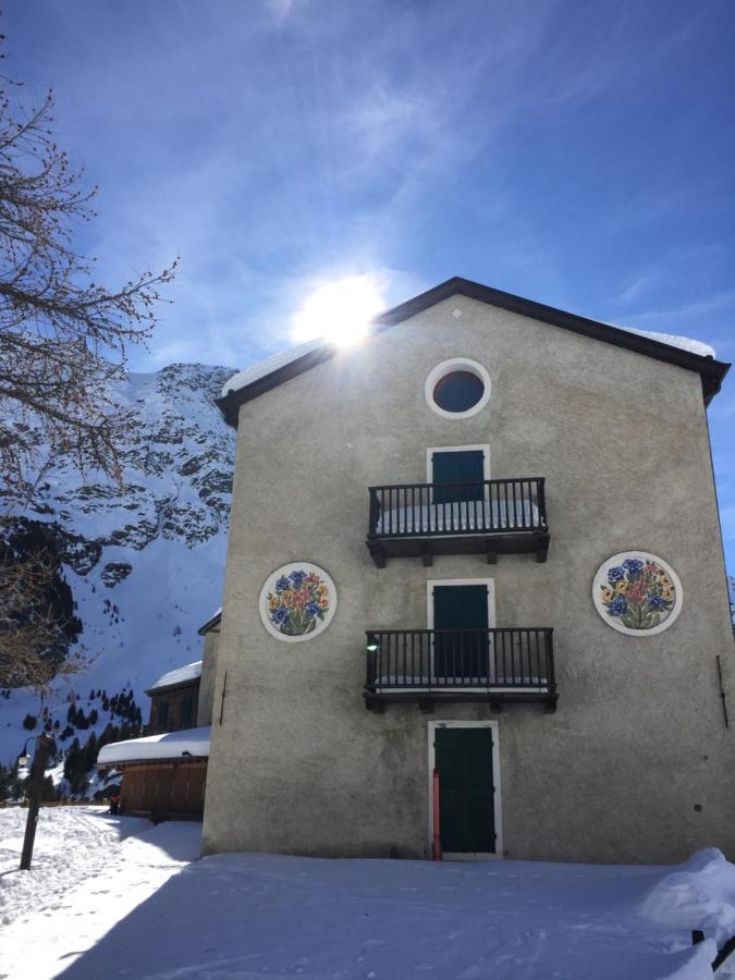 Alpine Chalet Villa Santa Caterina Valfurva Exterior photo